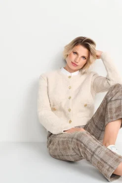 Cardigan Mit Goldfarbenen Knöpfen