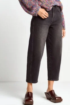 Denim Im Barrel Leg Fit