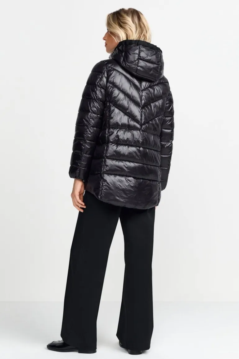 Glänzende Steppjacke