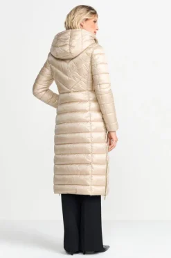 Glänzender Steppmantel