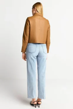 Kurze Lederjacke Mit Kragen