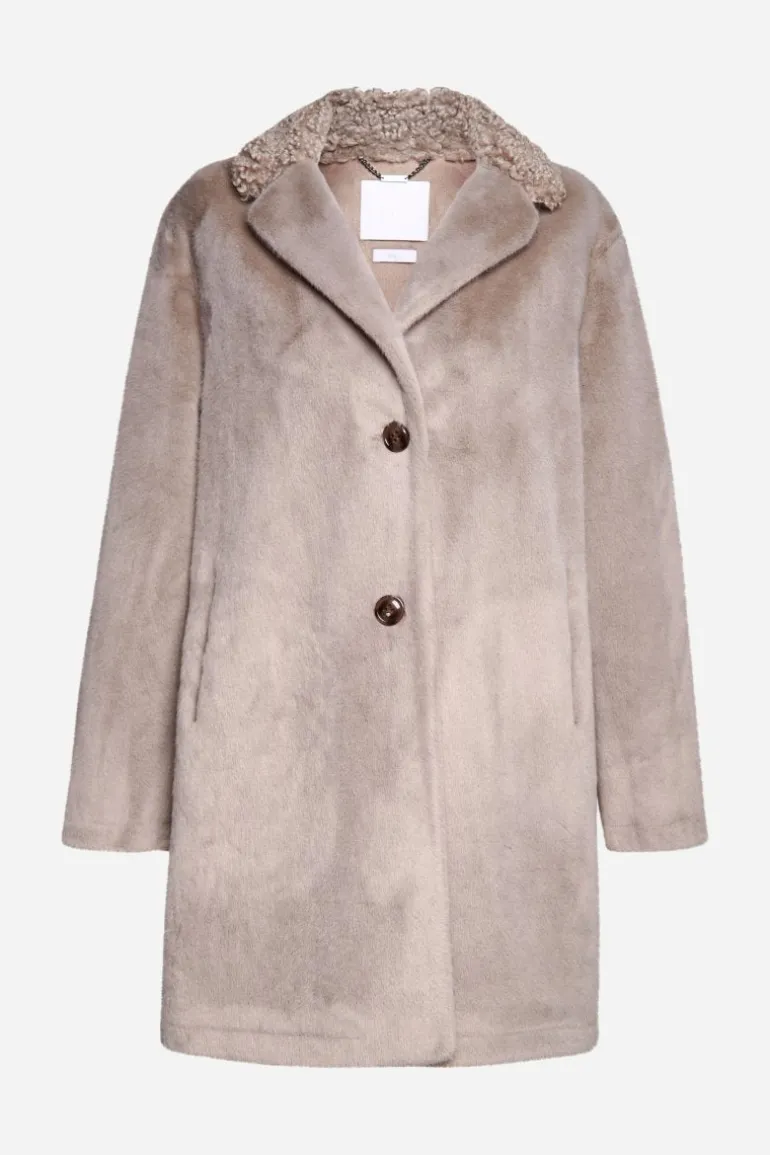 Mantel Aus Weichem Fake Fur