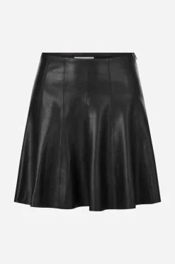 Minirock In Lederoptik